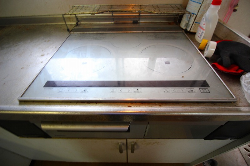 境港市渡町中古戸建のキッチン|嬉しいIH3口となっております〇
リース品になります