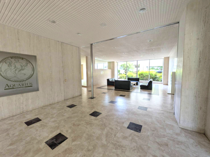 須磨パークヒルズA棟のエントランス