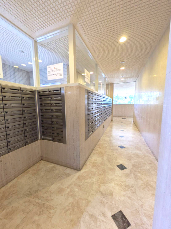 須磨パークヒルズA棟の設備|集合ポスト