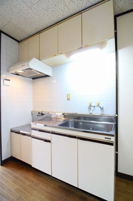 【キッチン】 | ピロ小倉 | きれいなキッチンです
