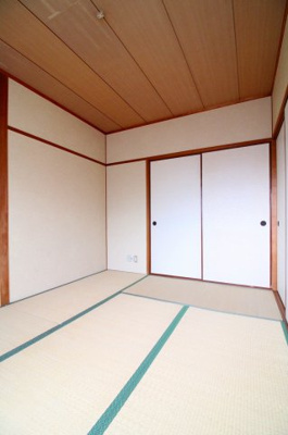 【和室】 | ピロ小倉 | 趣のある和室です