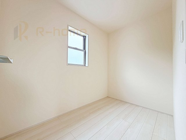 第1常総市東野原　新築戸建て　3号棟のその他|2階に3帖のストレージルーム付き！収納やワークスペースなど生活に合わせて活用できます♪