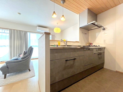 【キッチン】 | グランコート東香里ケ丘 | 対面キッチンの為、会話も増えそうです！