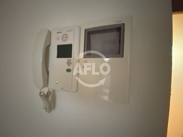 エスリード京橋Ⅲ番館のセキュリティ|エスリード京橋Ⅲ番館　モニター付きインターホン