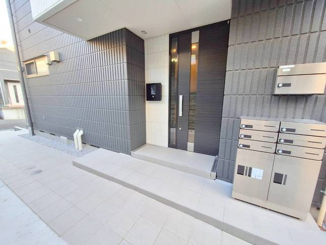 磯子モノリスのロビー