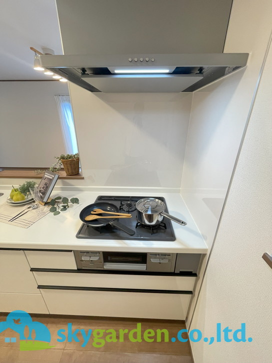 茅ヶ崎市柳島　新築戸建　全1棟1号棟のキッチン