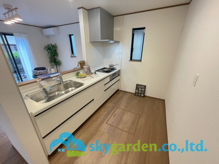 茅ヶ崎市柳島　新築戸建　全1棟1号棟のキッチン