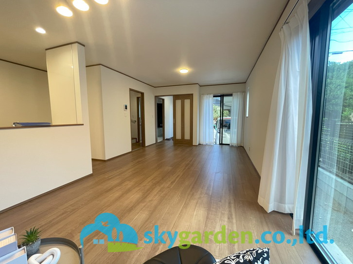 茅ヶ崎市柳島　新築戸建　全1棟1号棟の居間・リビング