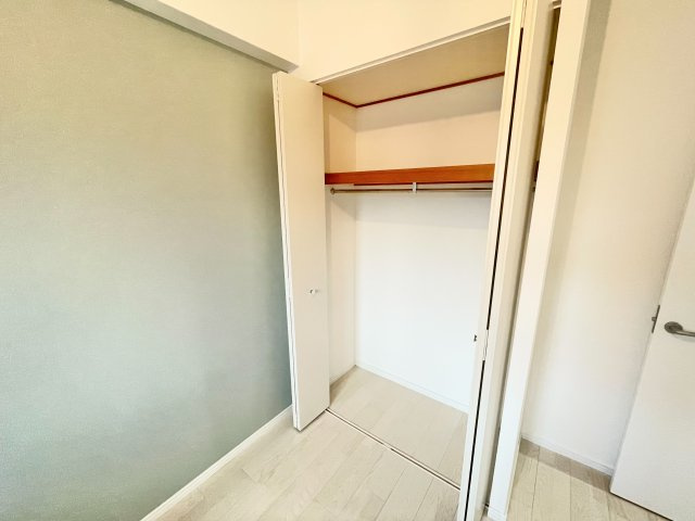 岩倉花園町パークホームズの収納|洋室（4.2帖）・収納
