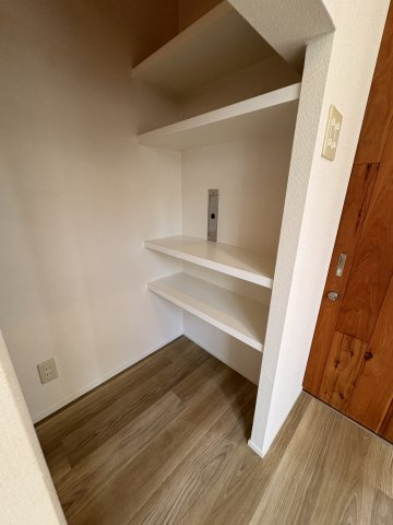 Y's House禅昌寺10の収納