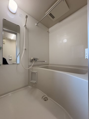 Y's House禅昌寺10の浴室