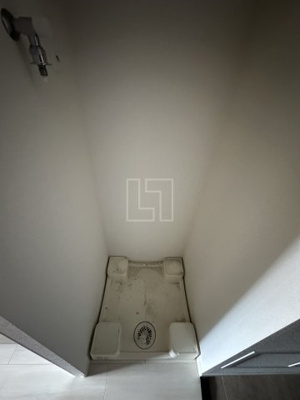 【設備】 | プレサンス難波インフィニティ | プレサンス難波インフィニティ　洗濯機置き場