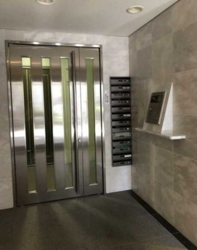 アレ・ドゥ・クリザンテーム　礼金０　ネット無料　敷金０のセキュリティ