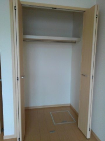 サンリット　プレイスの収納