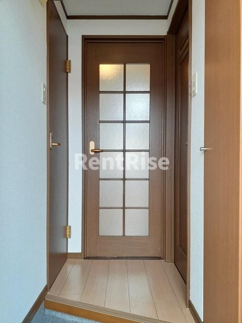 ラシーヌの玄関|玄関