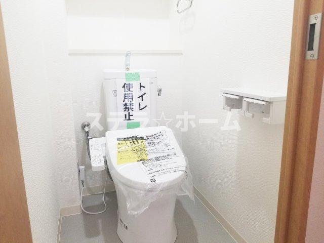 リバティパーク枚方B棟のトイレ|コンパクトで使いやすいトイレです