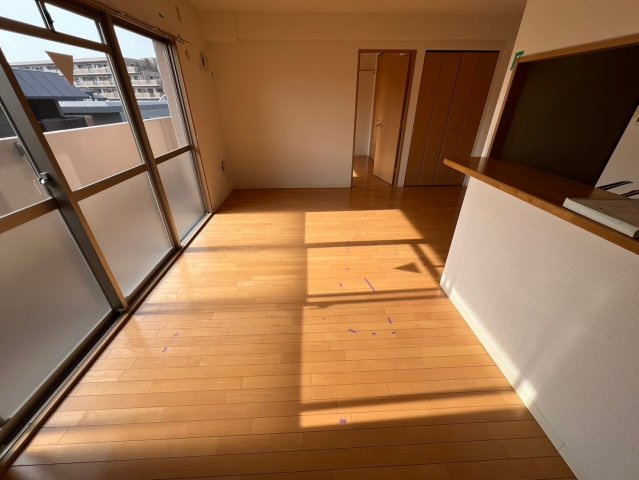 豊中市熊野町３丁目の賃貸マンションの内装
