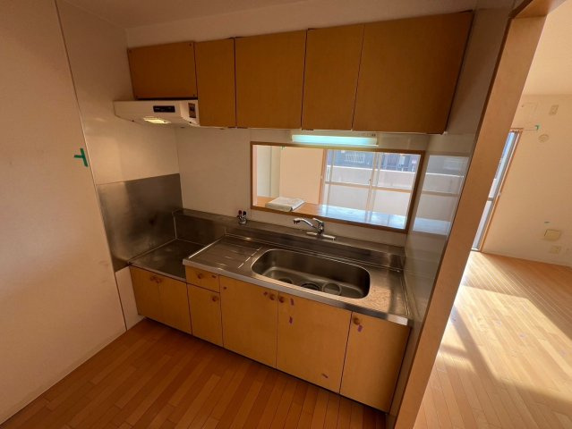 豊中市熊野町３丁目の賃貸マンションのキッチン