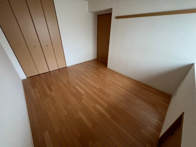 豊中市熊野町３丁目の賃貸マンションの寝室