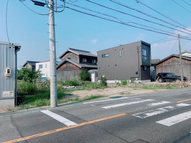 半田市岩滑高山町5丁目の外観