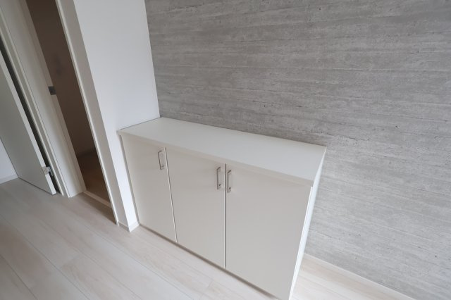 《仲介手数料無料》朝霞市三原５丁目18-8(全1戸)新築一戸建てLIGAREの玄関|撮影日2025年10月12日 13:50 晴れ