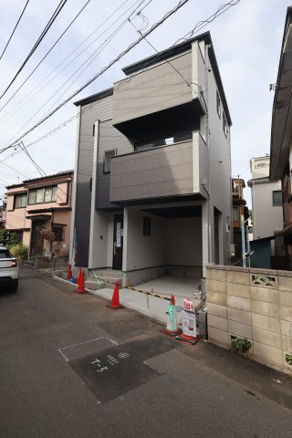 《仲介手数料無料》朝霞市三原５丁目18-8(全1戸)新築一戸建てLIGAREの外観|撮影日2025年10月12日 13:50 晴れ