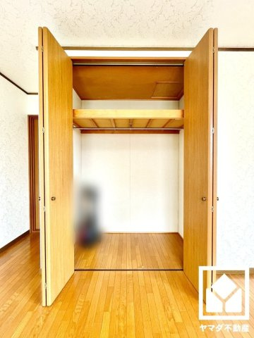 京田辺市花住坂２丁目の収納