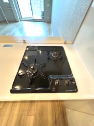 スプランディッド江坂Ⅲのキッチン|キッチンでお料理をお楽しみください