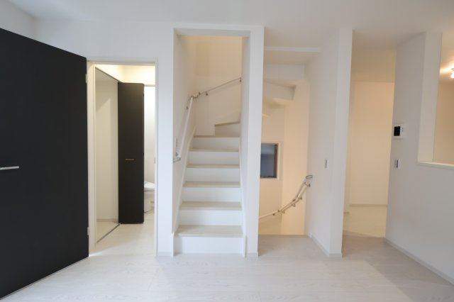 《仲介手数料無料》朝霞市本町１丁目23-11(全1戸)新築一戸建てFiTの内装|撮影日 2025年11月23日 9:00 曇り