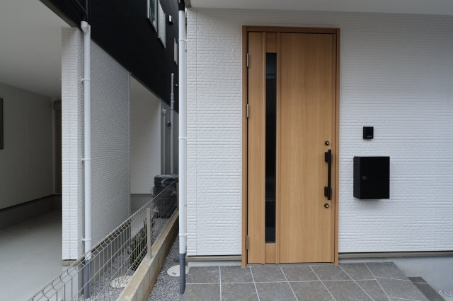 《仲介手数料無料》朝霞市本町１丁目23-11(全1戸)新築一戸建てFiTの外観|撮影日 2025年11月23日 9:00 曇り