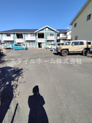 【駐車場】 | カーサヴェルデ | 駐車スペースもあります