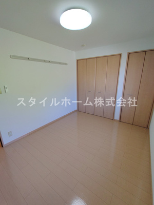 【洋室】 | カーサヴェルデ | スタンダードな洋室です