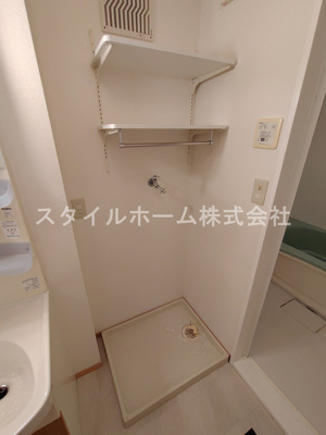 【その他】 | カーサヴェルデ | 洗濯機置き場です。