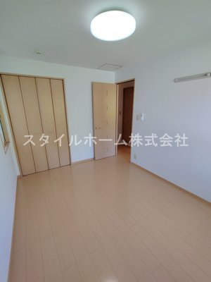 【洋室】 | カーサヴェルデ | ゆったりした洋室です