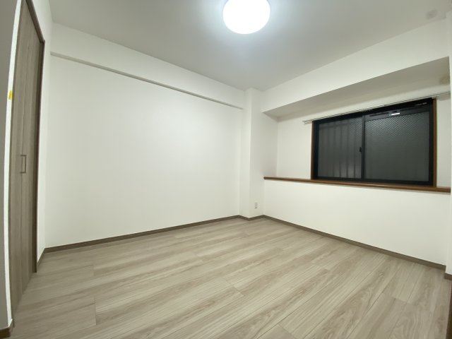 【洋室】 | 優渾船場