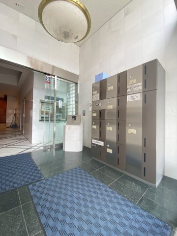 【エントランス】 | 優渾船場