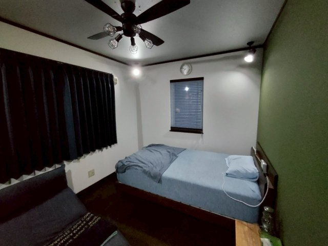 【春採湖が一望できる】千歳町　中古住宅の洋室|洋室6帖