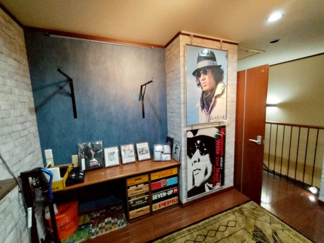 【春採湖が一望できる】千歳町　中古住宅のその他共用部分|2階フリールーム