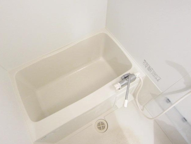 マナーハウス.T.の浴室|別号室の参考写真です。