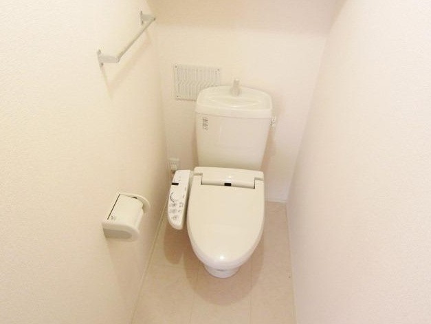 マナーハウス.T.のトイレ|別号室の参考写真です。