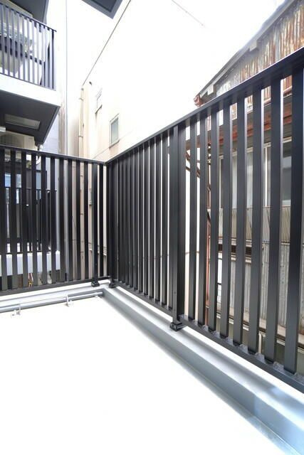 ザ・ライオンズフォーシア外神田のバルコニー