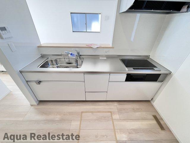 丸亀市土器町東３丁目の新築一戸建のキッチン|きれいなキッチンです