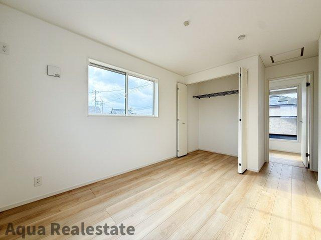 丸亀市土器町東３丁目の新築一戸建の洋室|広々とした洋室です