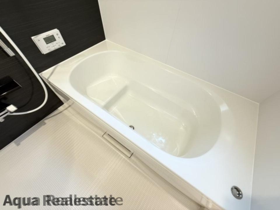 丸亀市土器町東３丁目の新築一戸建の浴室|お風呂です