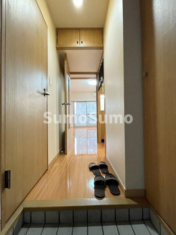 エステートモア・天神アトリエの玄関