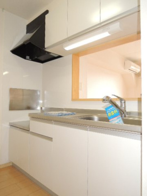 【キッチン】 | ラ・アルカンシエル | キッチンでお料理をお楽しみください