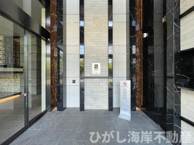 ヴェレーナグラン茅ヶ崎東海岸のエントランス|高級感あふれるエントランスです。
