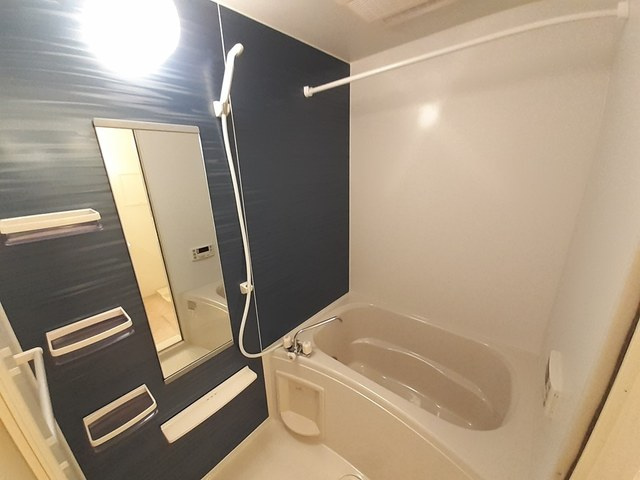 リヴィエールⅡの浴室|バス