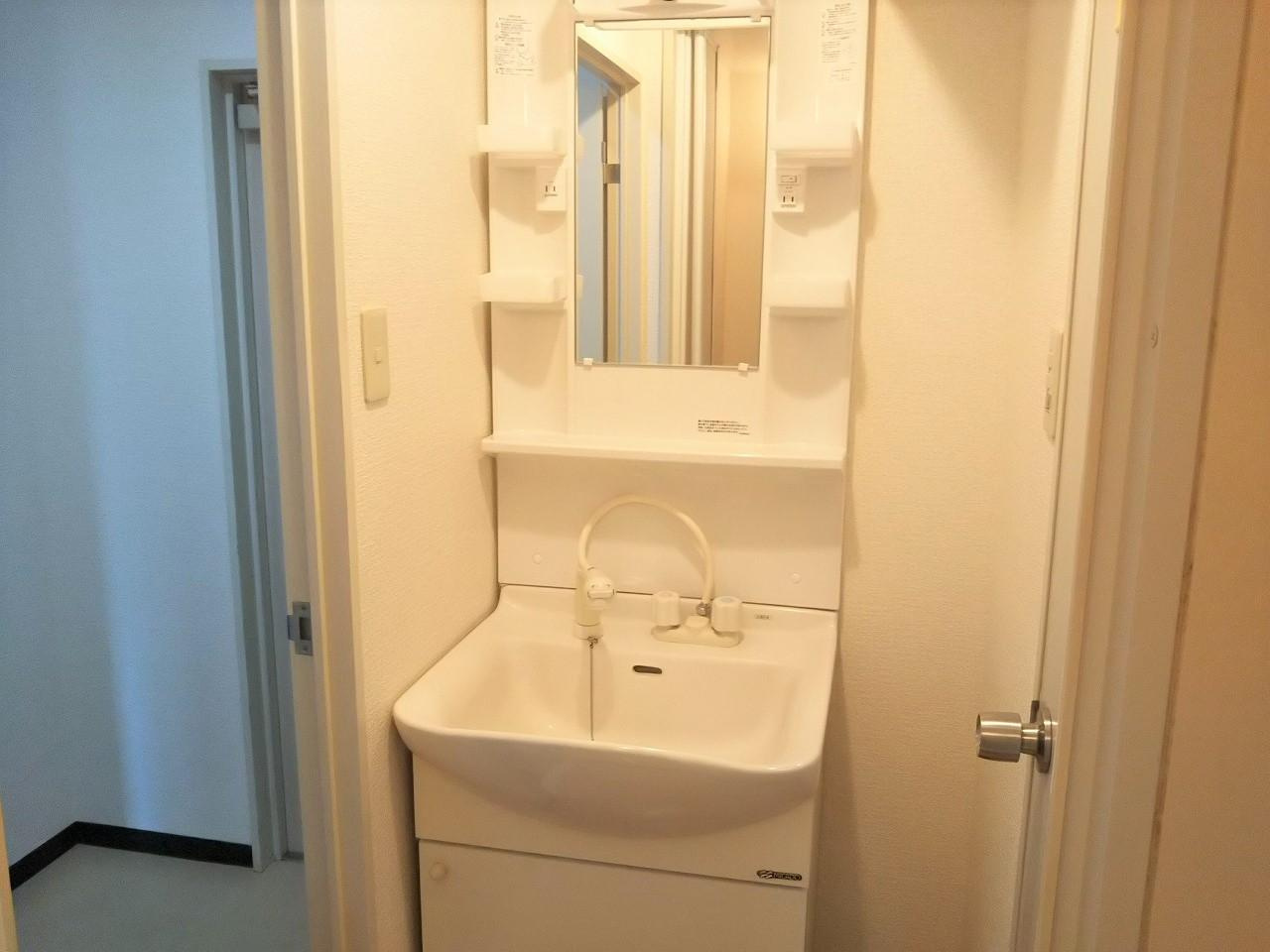 さいたま市桜区西堀９丁目の賃貸マンションの洗面所|使いやすい洗面所です