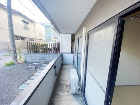 さいたま市桜区西堀９丁目の賃貸マンションのバルコニー
